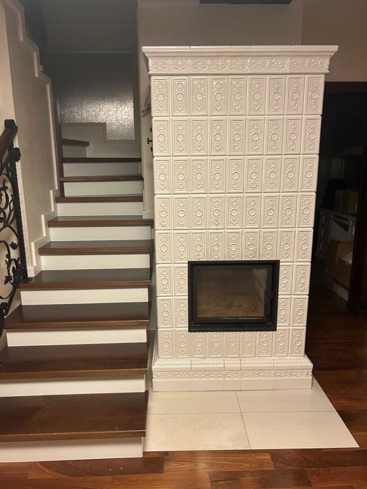 Piec kaflowy - stan bardzo dobry