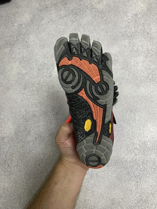 Vibram Fivefingers кросівки 5 пальців трекінгові