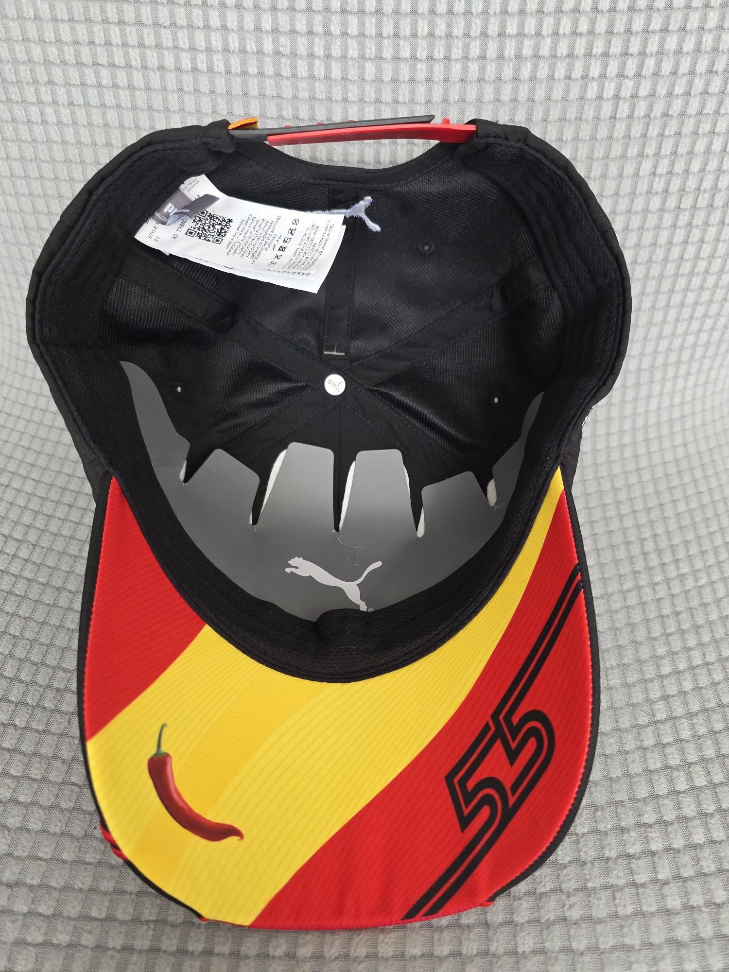Czapka Carlos Sainz 2023, Scuderia Ferrari, Puma, F1, Formula 1