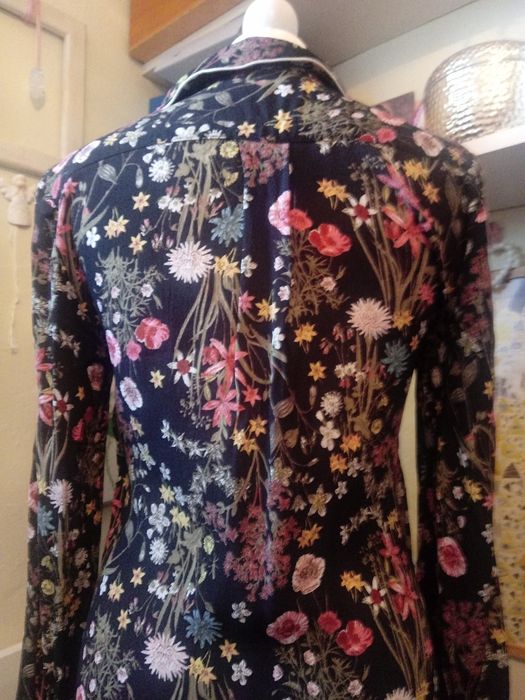 Czarna sukienka w kwiaty - M&S Collection; rozmiar S/M