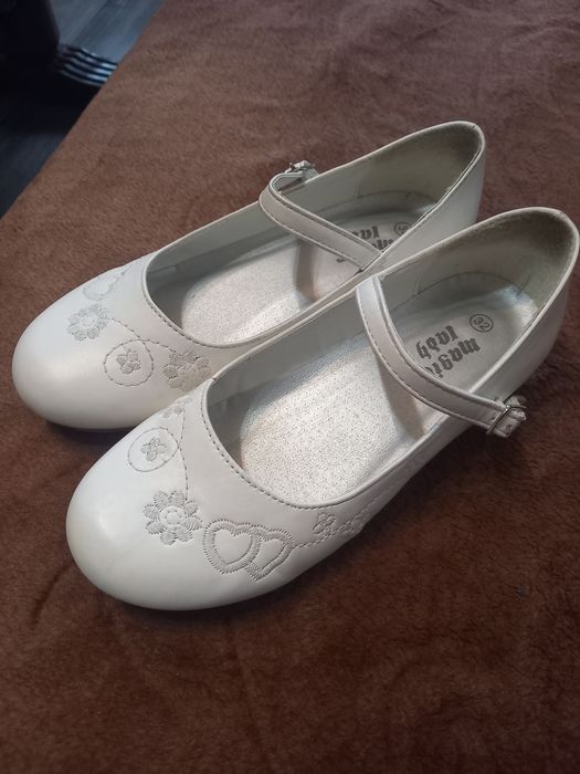 Buty komunijne dziewczęce 32