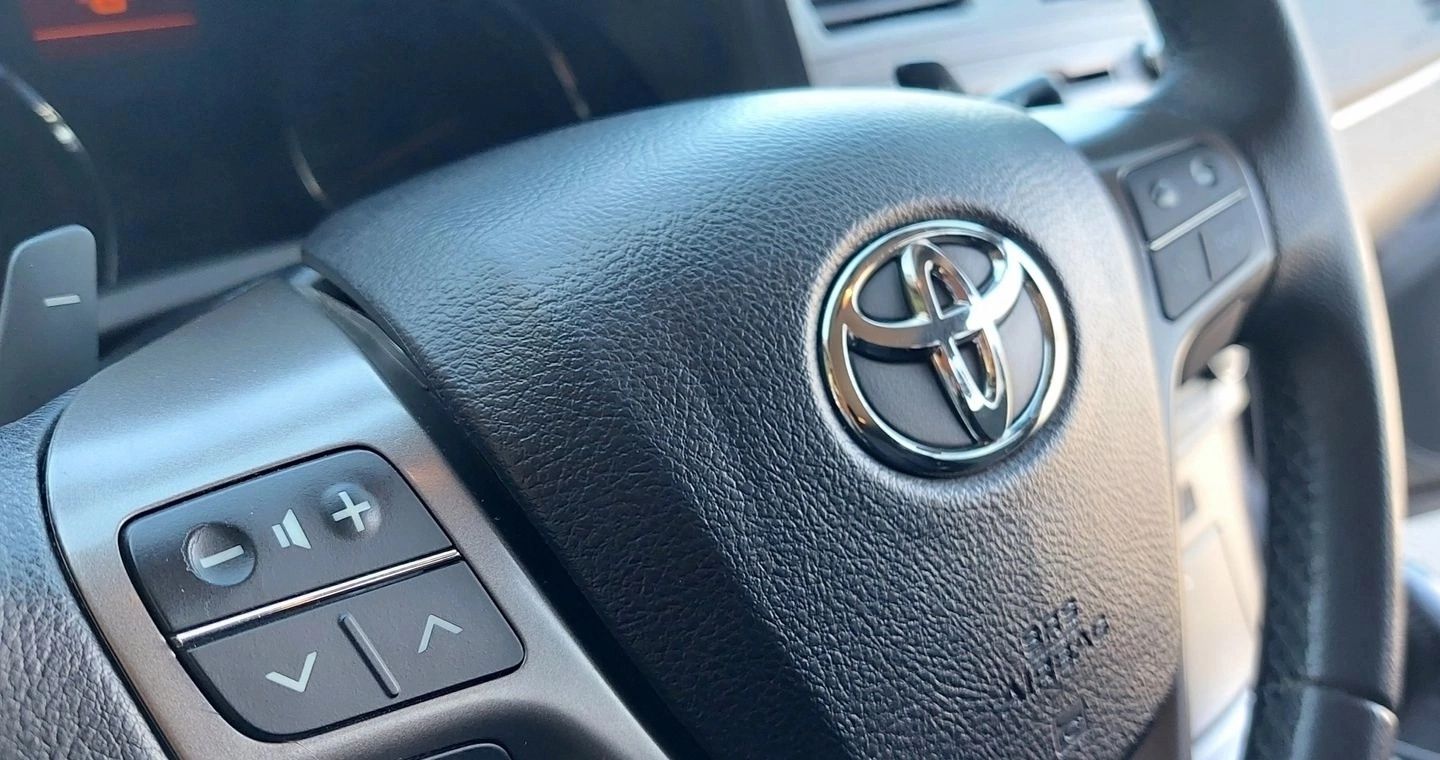 Toyota Avensis 2.0 Combi