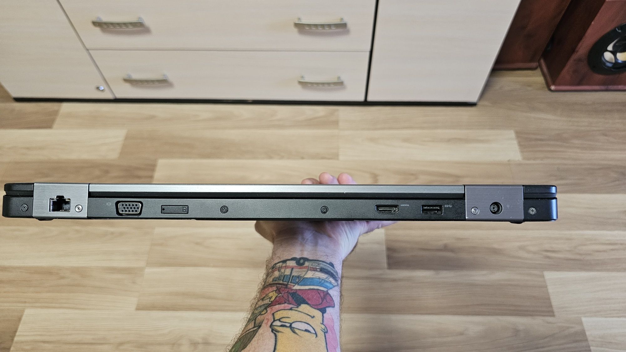 Dell latitude E5570 core i7 6820hq 512Gb 16Gb