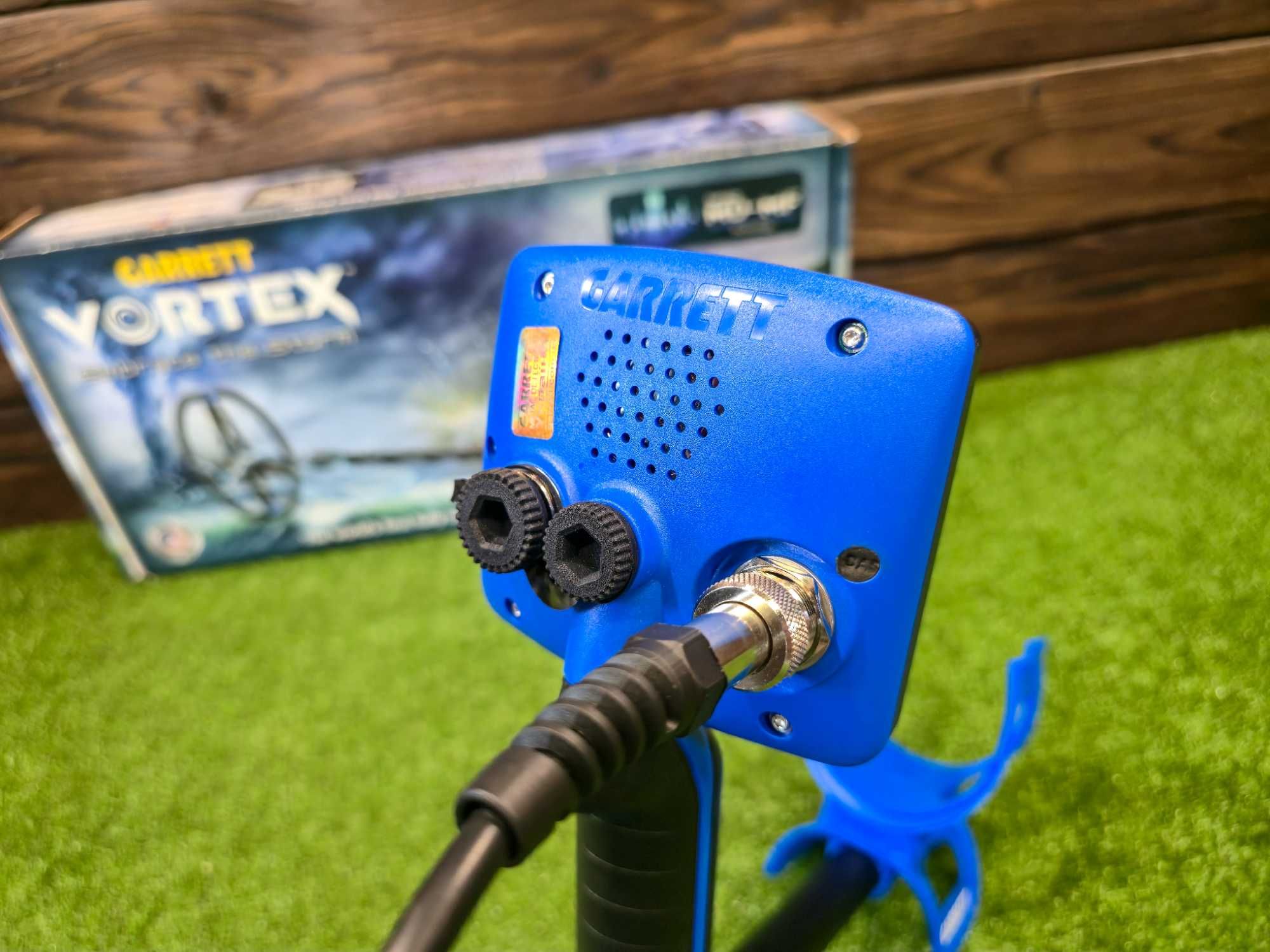 Металошукач Garrett Vortex VX9