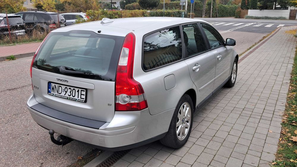 Volvo v50 2,0 benzyna ,klima ok ,super stan. Hak.2x koła
