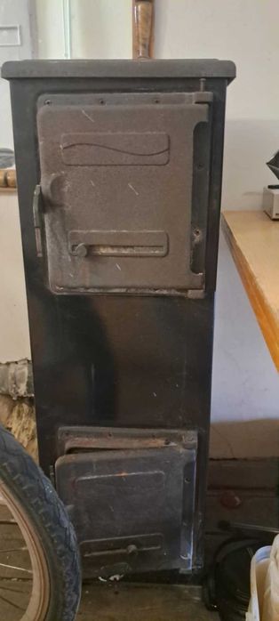 Piec typu koza . używany..