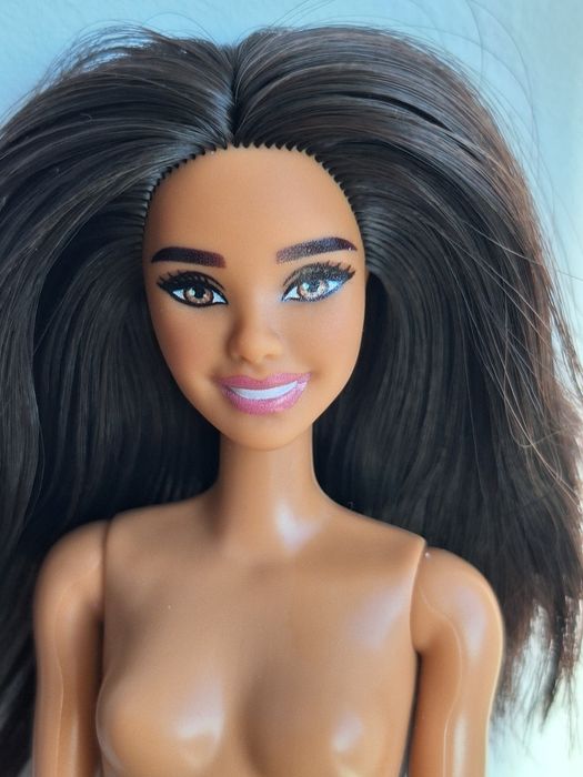 Нова Барбі з гарною посмішкою, нюд, Barbie mattel