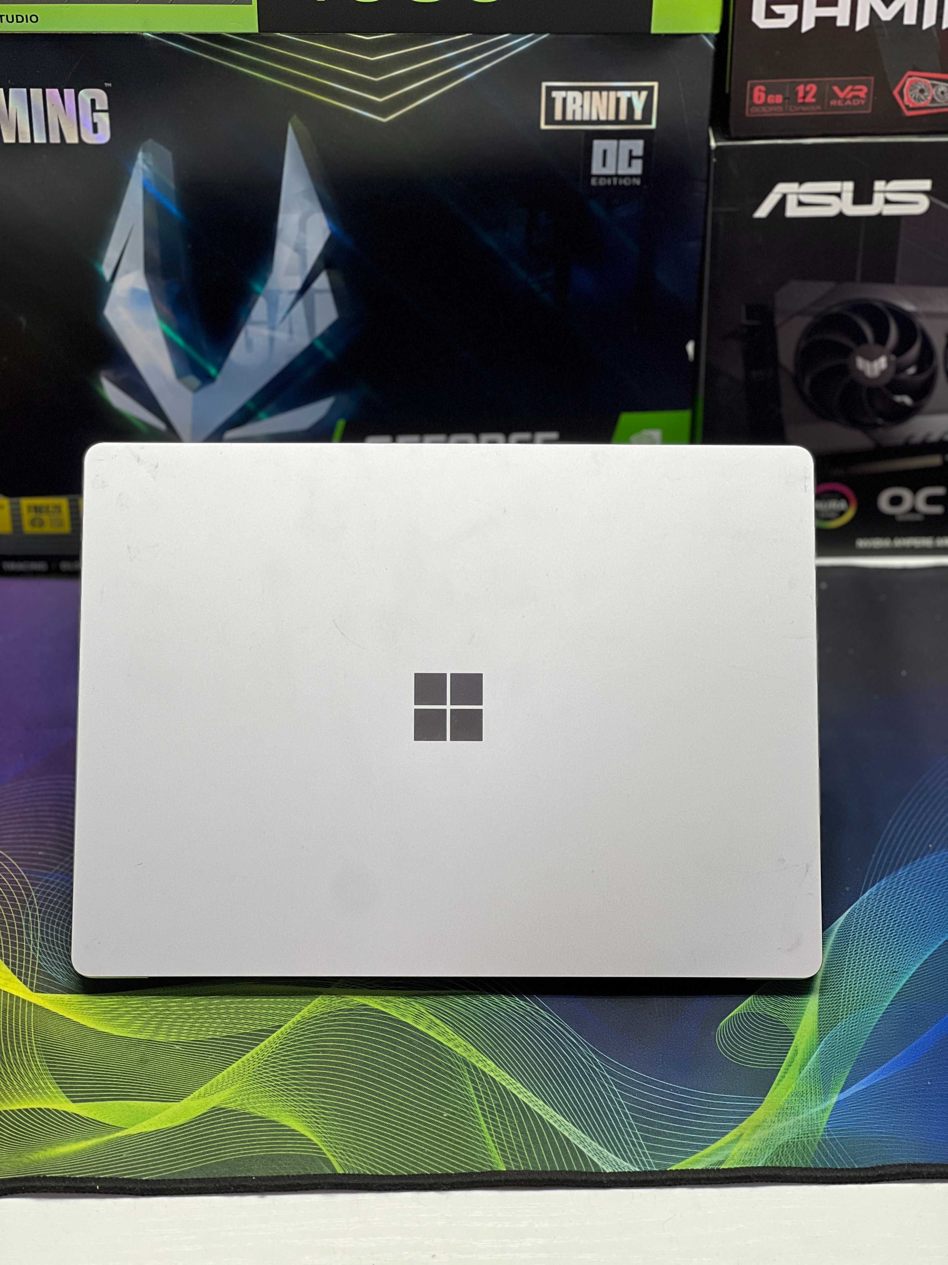 Ноутбук Microsoft Surface Laptop 2 13" 2K/i5-1035G7/SSD 256GB /8GB