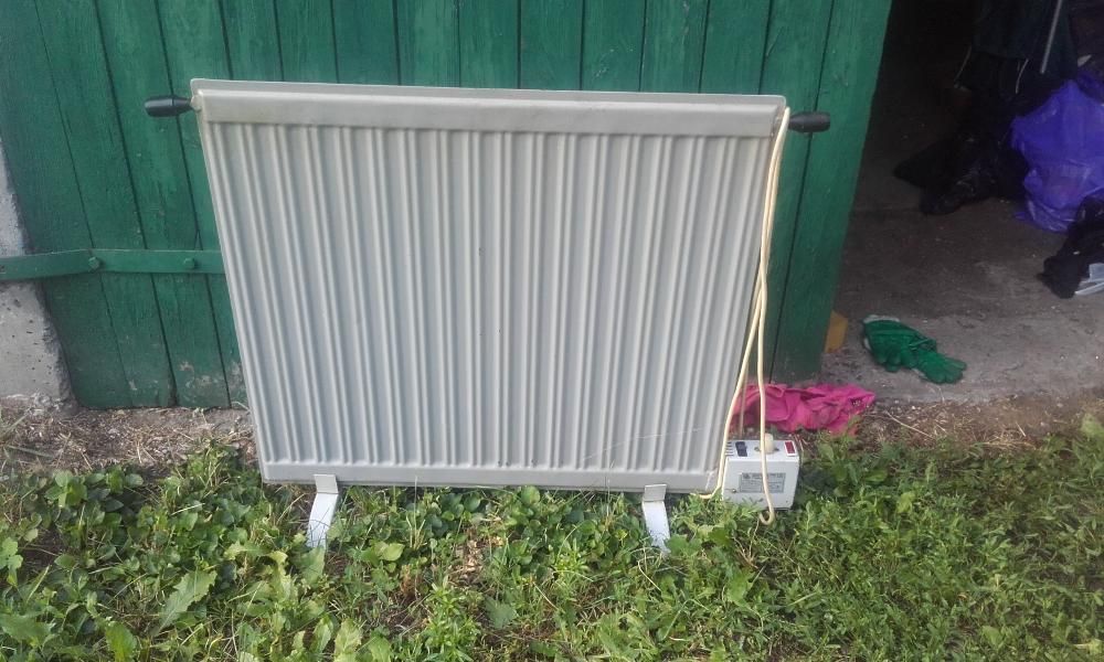 Wyprzedaż garażowa- grzejnik elektryczny -stary używany