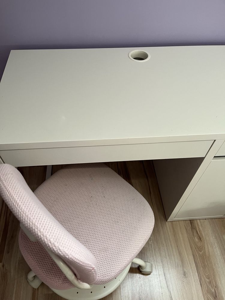 Biurko Micke i krzesło Vimund IKEA
