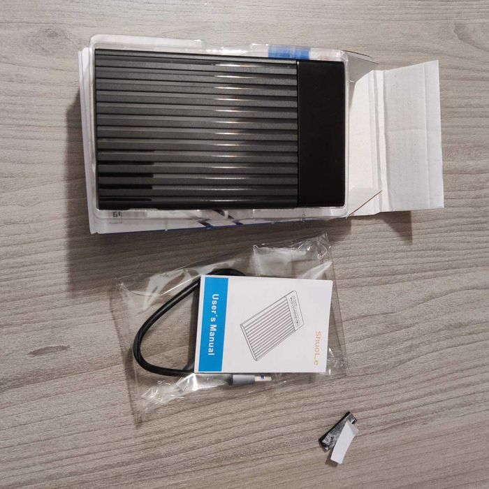 портативный жесткий диск Toshiba 200Gb