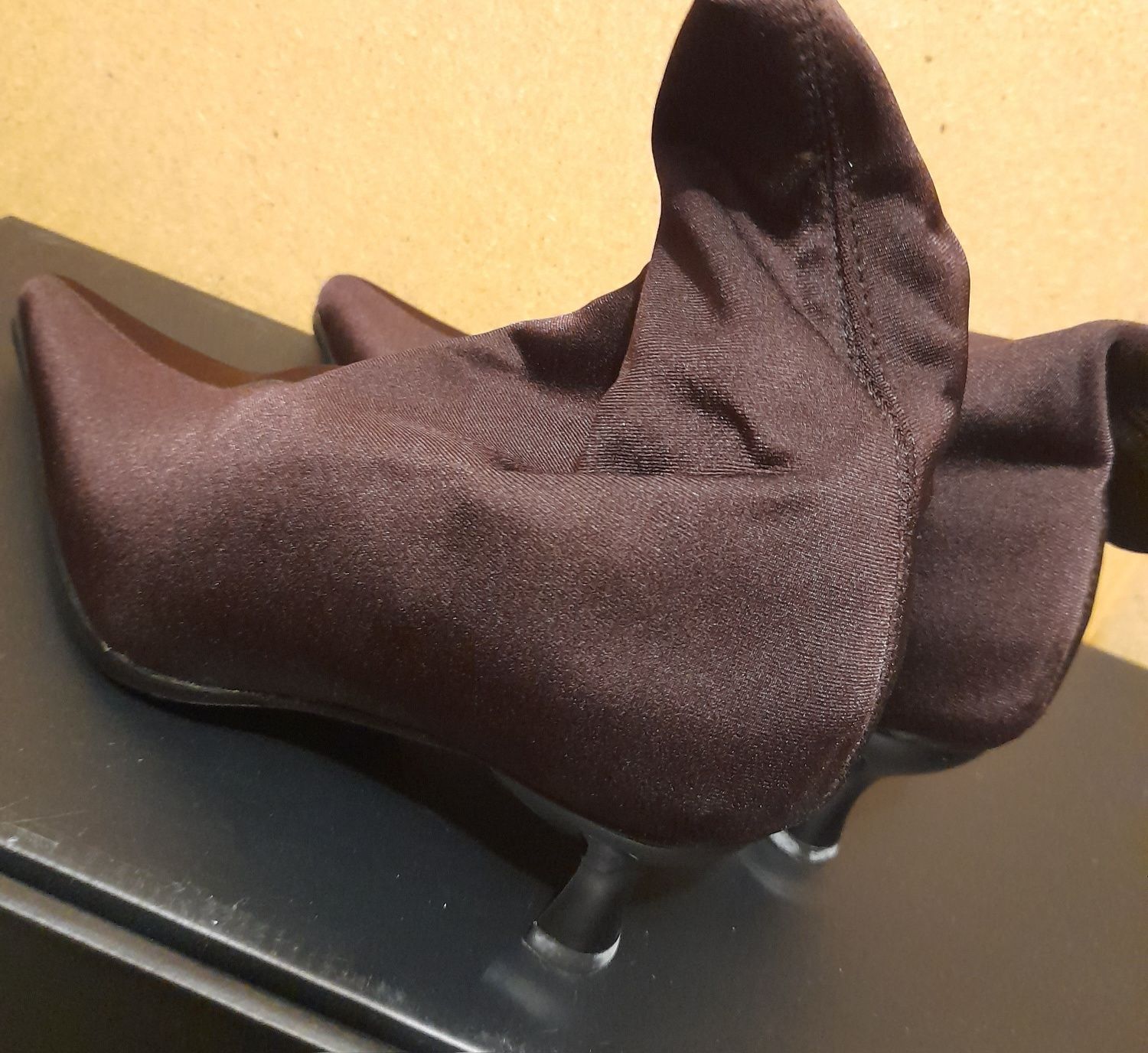 Botins Lycra Castanhas