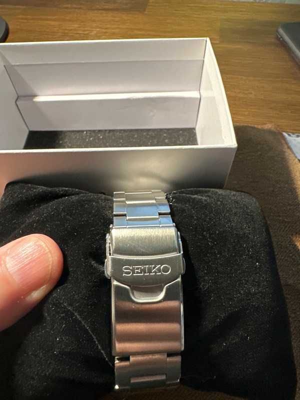 Zegarek Seiko 5 Sports SRPD59K1 Orange