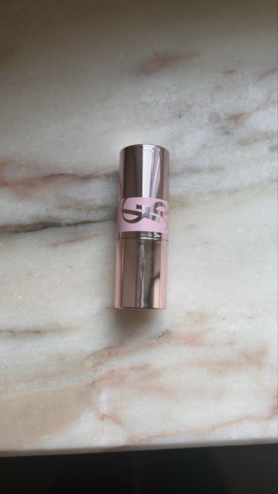 Balsamo labial YSL candy glow mini 1B