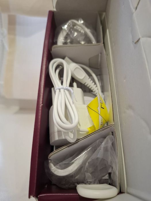 Продам  епілятор Philips 8000  з повною комплектацією