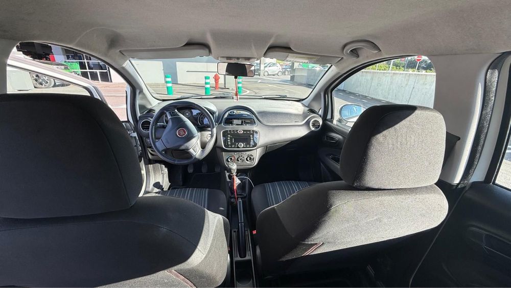 Fiat Punto Evo 1.2 Gasolina (2011) - Excelente Oportunidade!