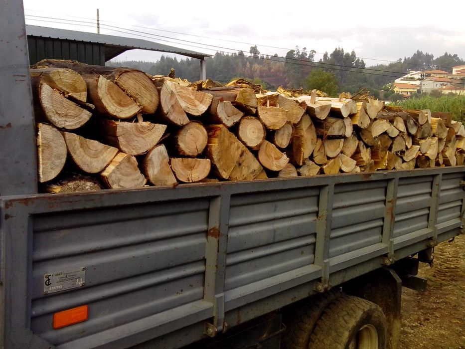 Sacos de lenha, vários tipos