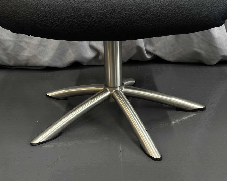 Чорний шкіряний пуф-підніжка/пуфик/пуфи/отаманка/підніжка/меблі Луцьк