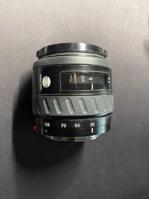 Objetivas Minolta retiradas de uma câmara Minolta 5700i