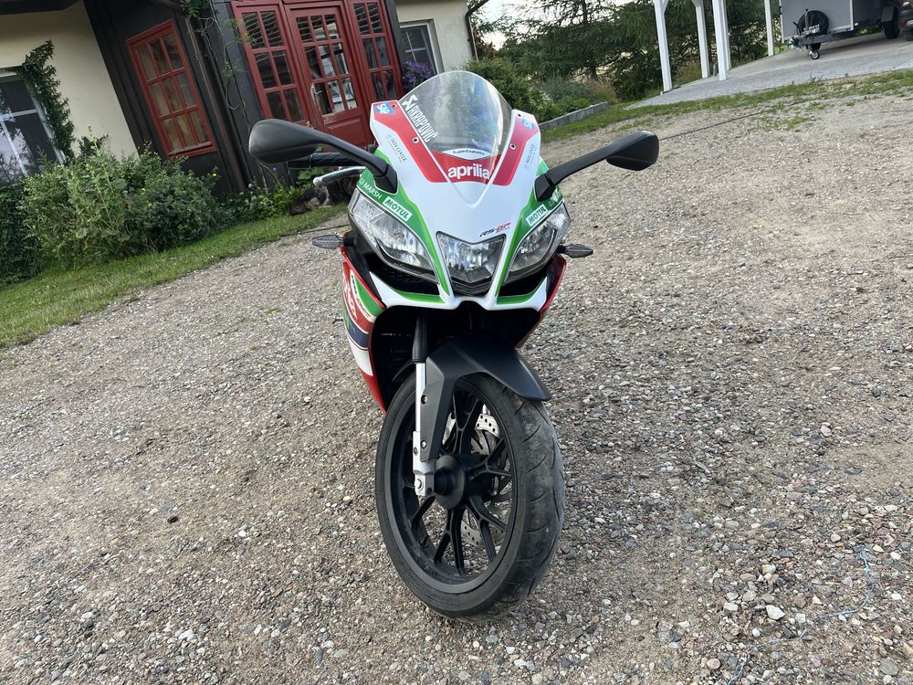 Aprilia rs4 125