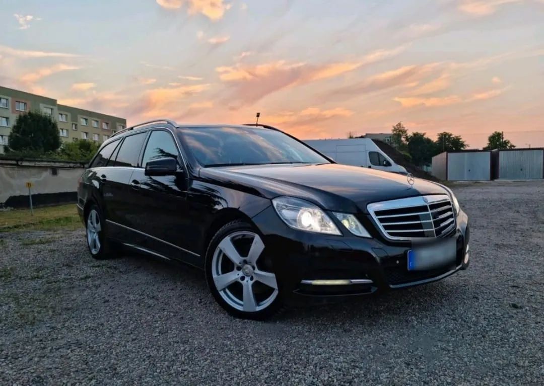 Mercedes-Benz Klasa E W212 4-MATIC 350 CDI 265 KM Avangarde