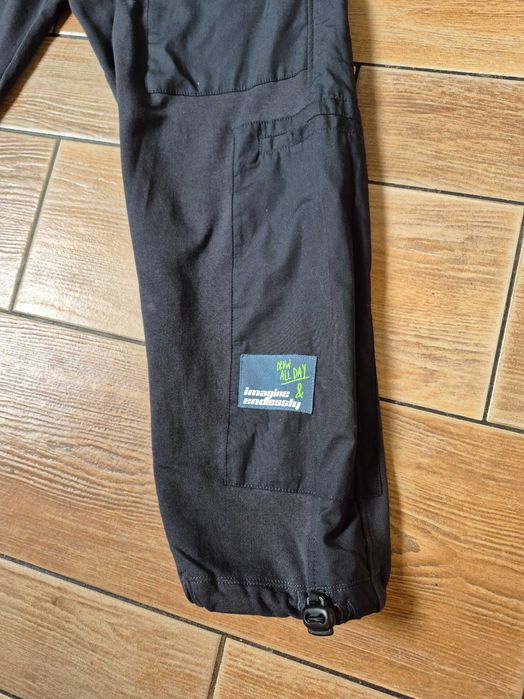 Nowe chłopięce joggery Zara rozm.134