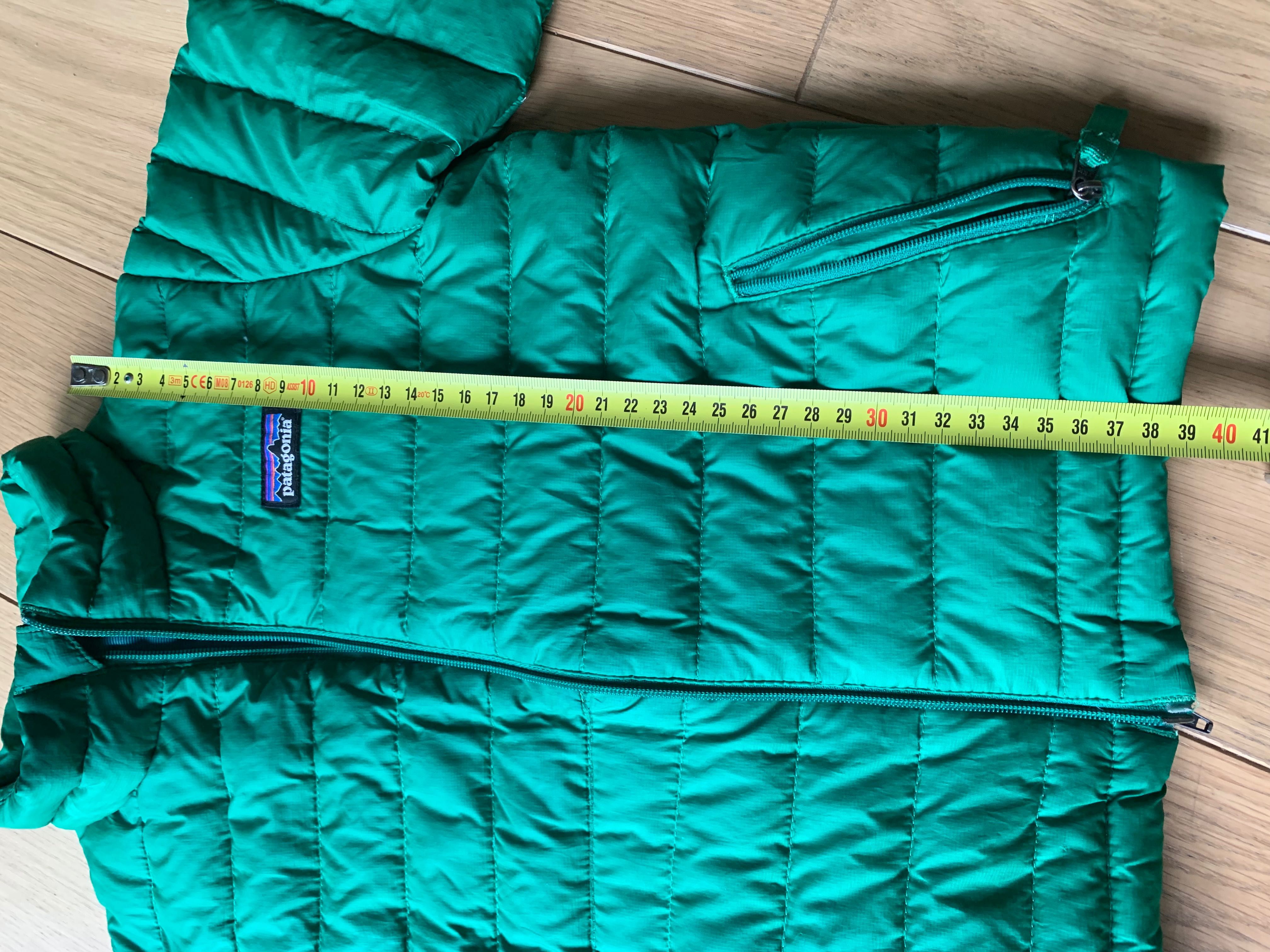 Kurtka przejściowa patagonia z puchem zielona 4 lata r 104 cm