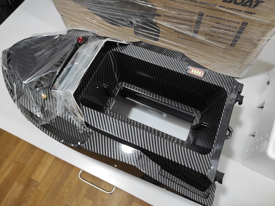 Flytec V080 GPS кораблик