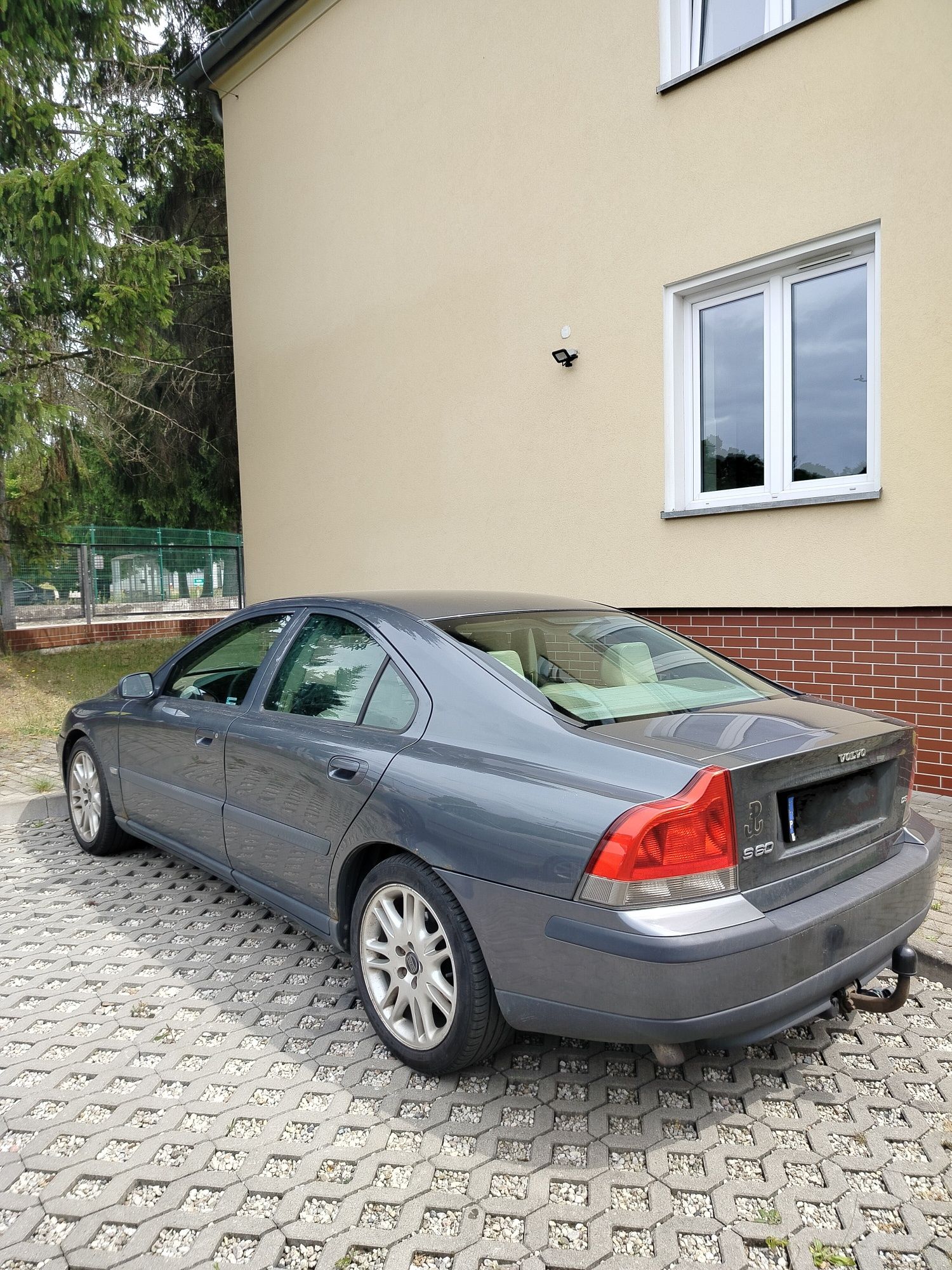 Volvo S60 D5 2004r