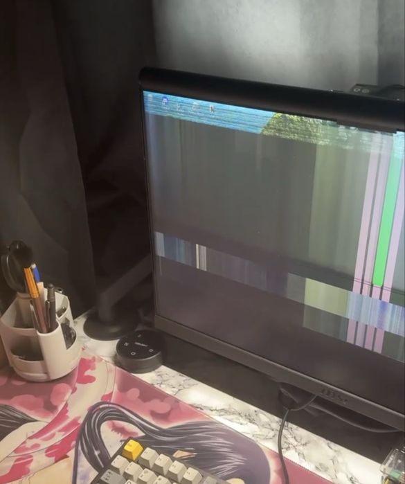 Нерабочий монито msi