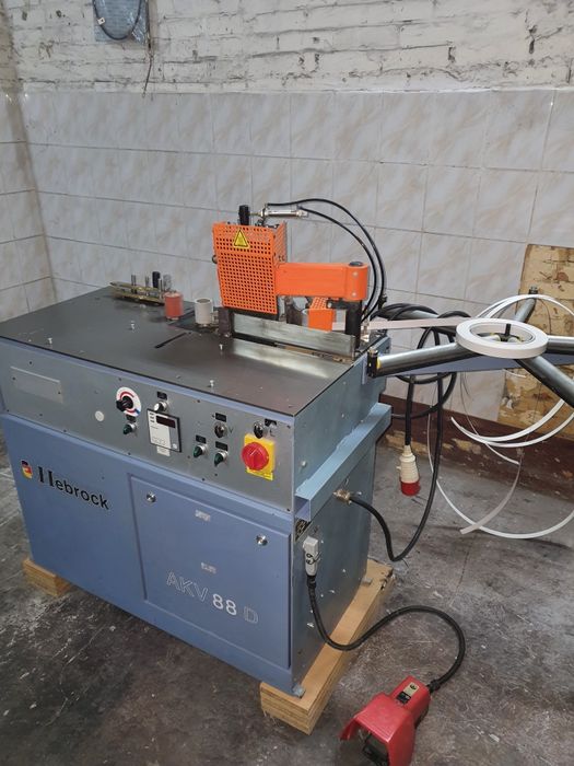 Кромкооблицовочный Hebrock AKV 88 D