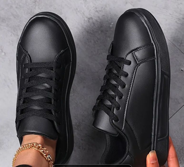 Adidasy damskie..