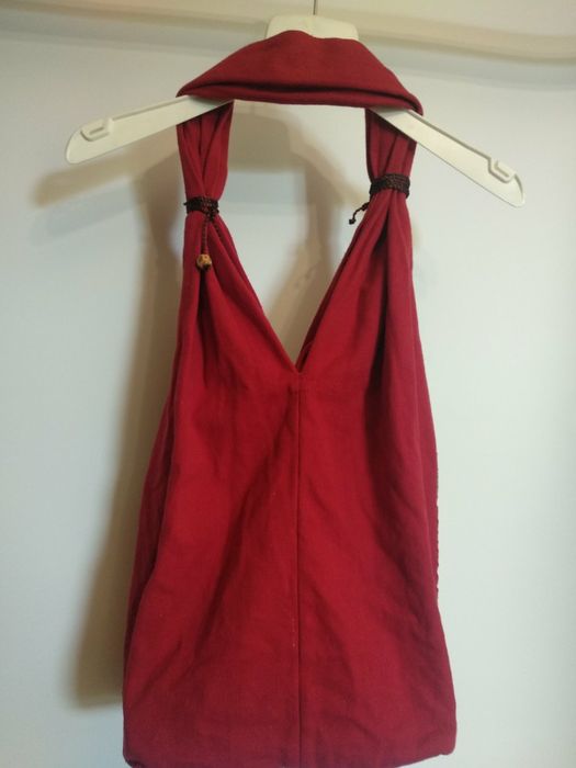 Червона сумка в етно стилі