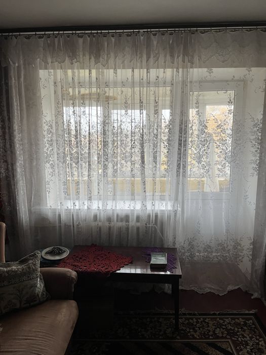 Продам 2 к. кв. Чугуев( центр)