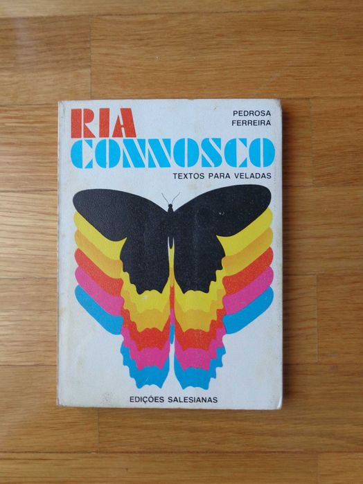 Livro Ria Connosco