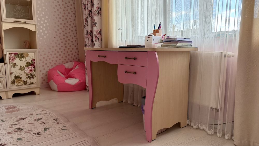 Дитячі меблі для дівчинки « Прованс »