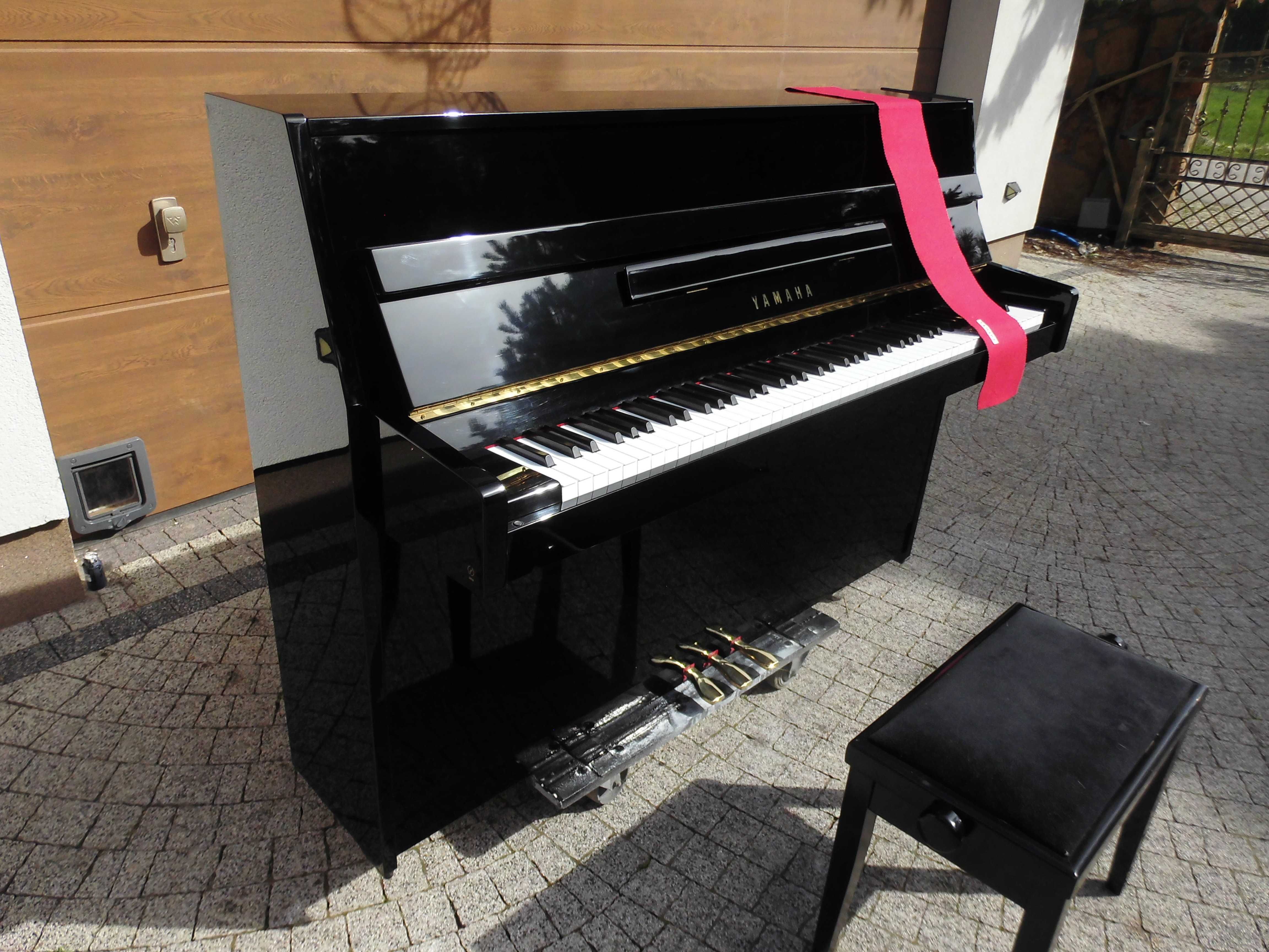 Pianino 2001r Yamaha C 108 Japan czarny oryginał gwarancja transport