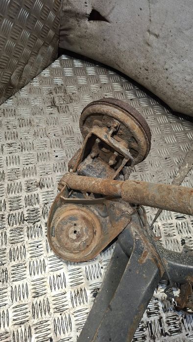 Belka Zawieszenia Tył Fiat Panda Ii