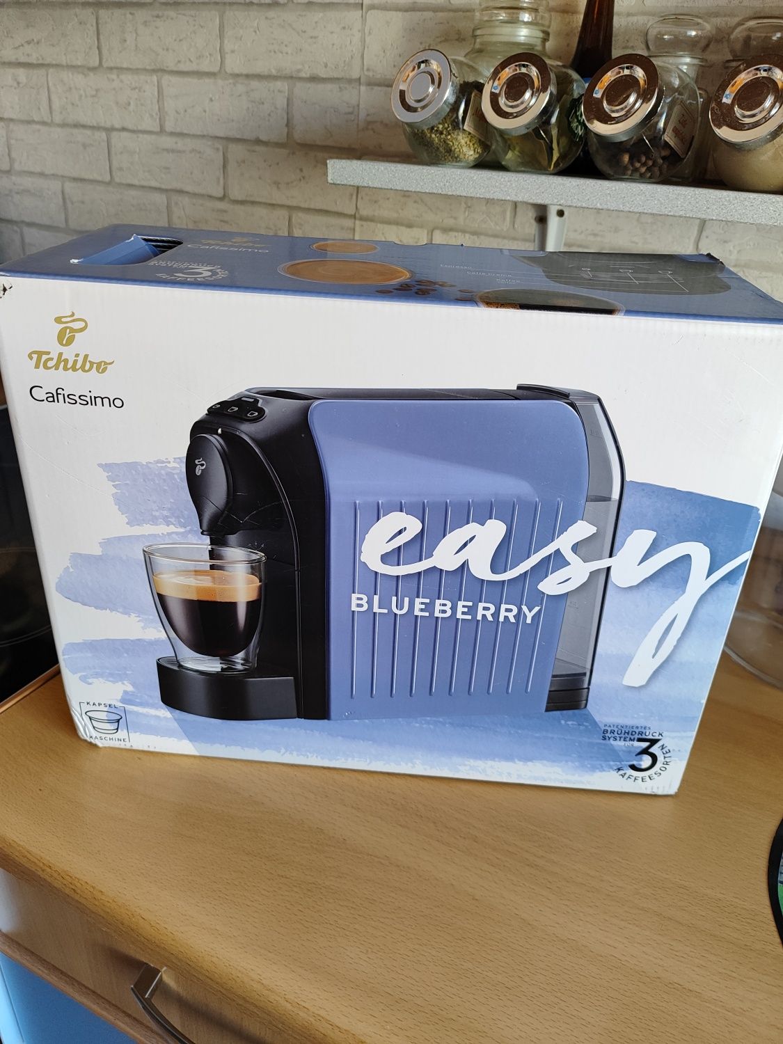 Ekspres na kapsułki Tchibo Caffisimo Easy Blueberry nowy