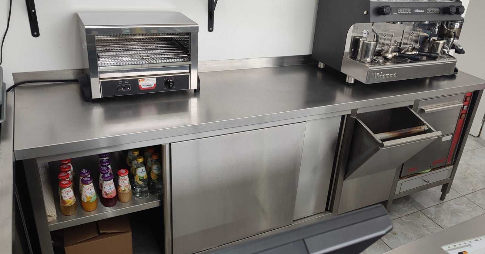 MESA EM AÇO INOXIDÁVEL COM GAVETAS E PORTAS 2,5 M