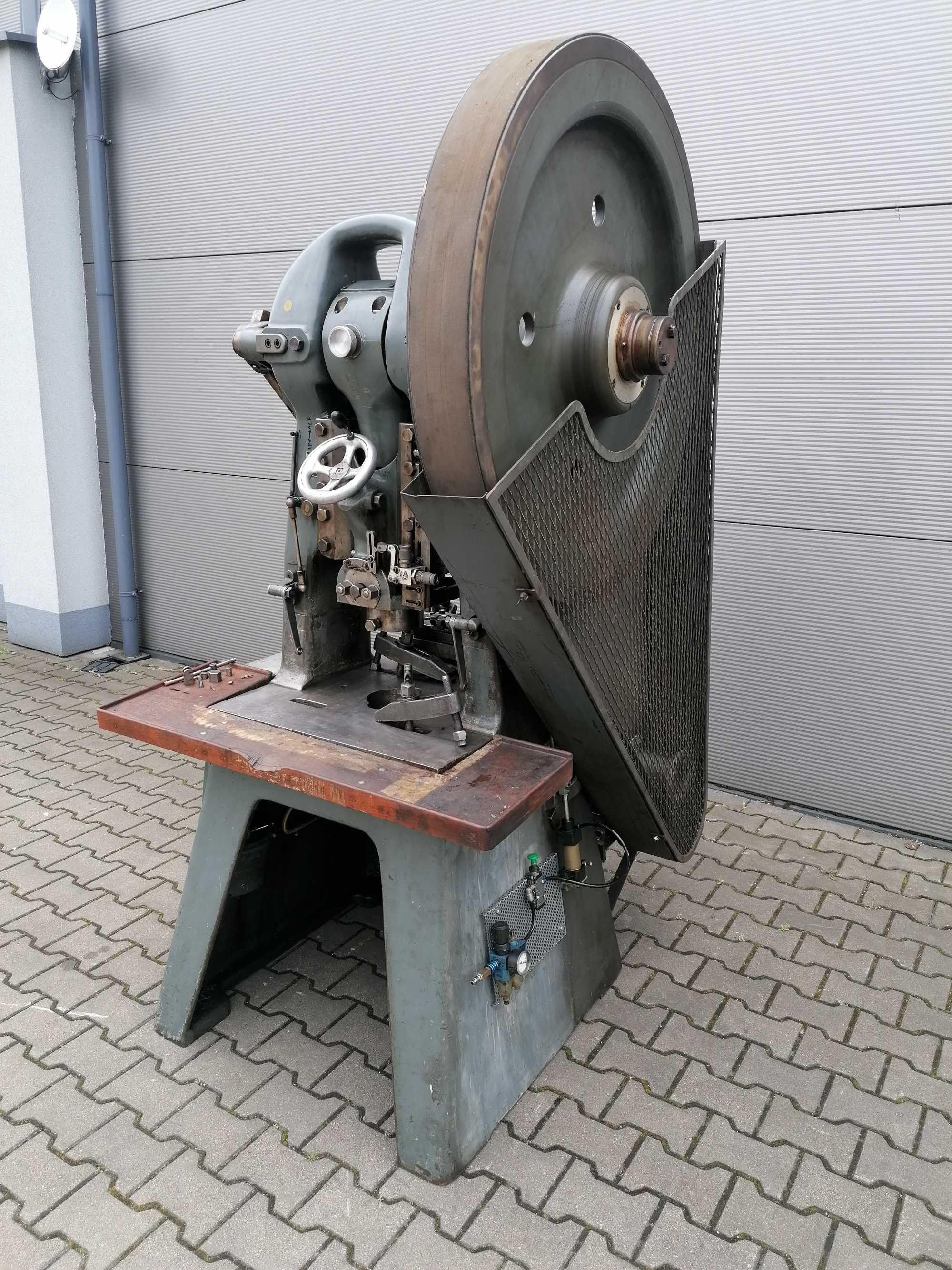 prasa mimośrodowa prasa szybkobieżna automat