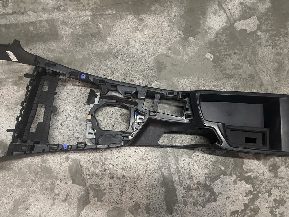 Consola central Bmw F20