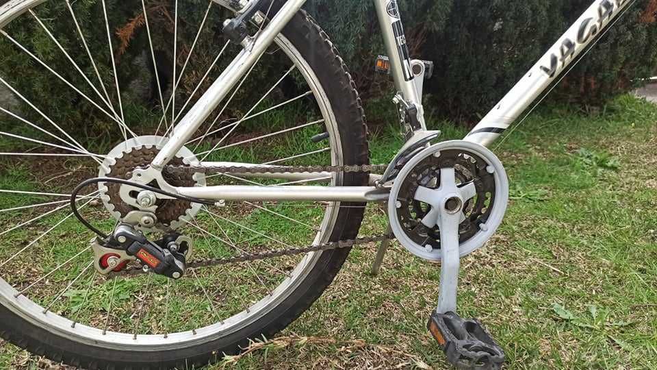 Bicicleta btt apache vagabond, com mudanças, em bom estado