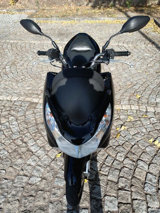 Honda PCX 125cc  2012