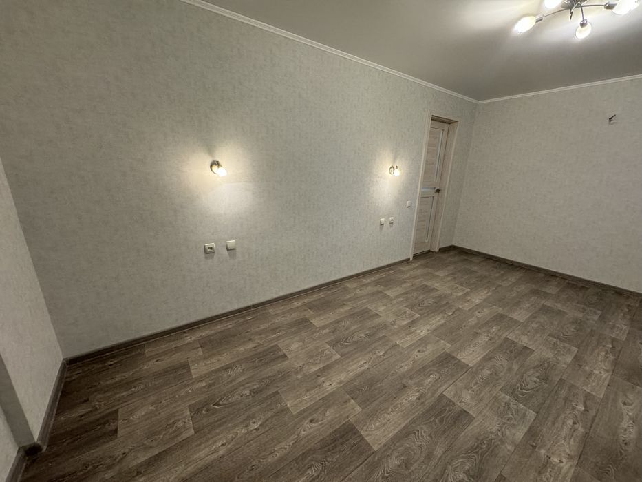 Продаж двокімнатної квартири на Соборній з новим ремонтом