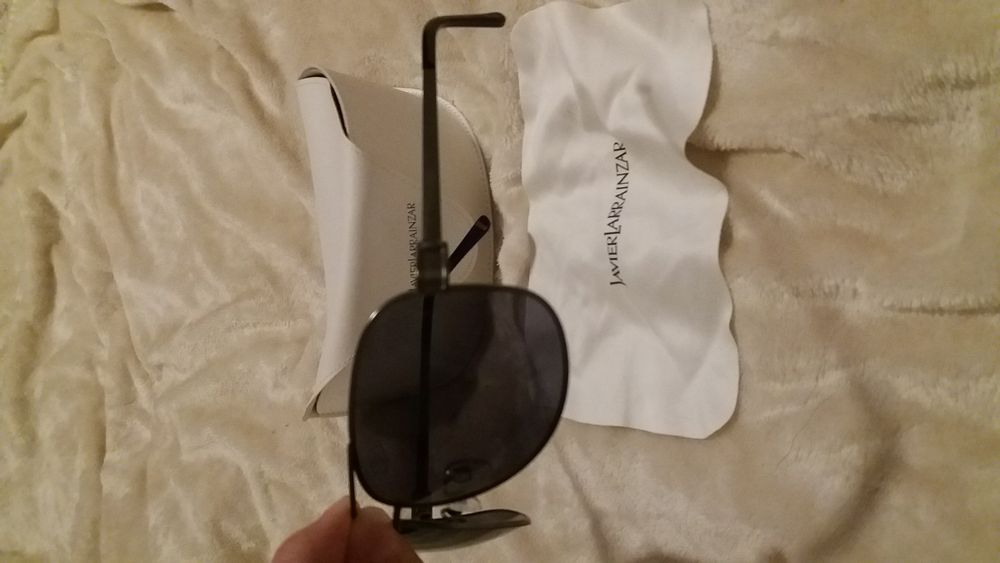 Despachar: NOVO Óculos escuros Javier Larrainzar