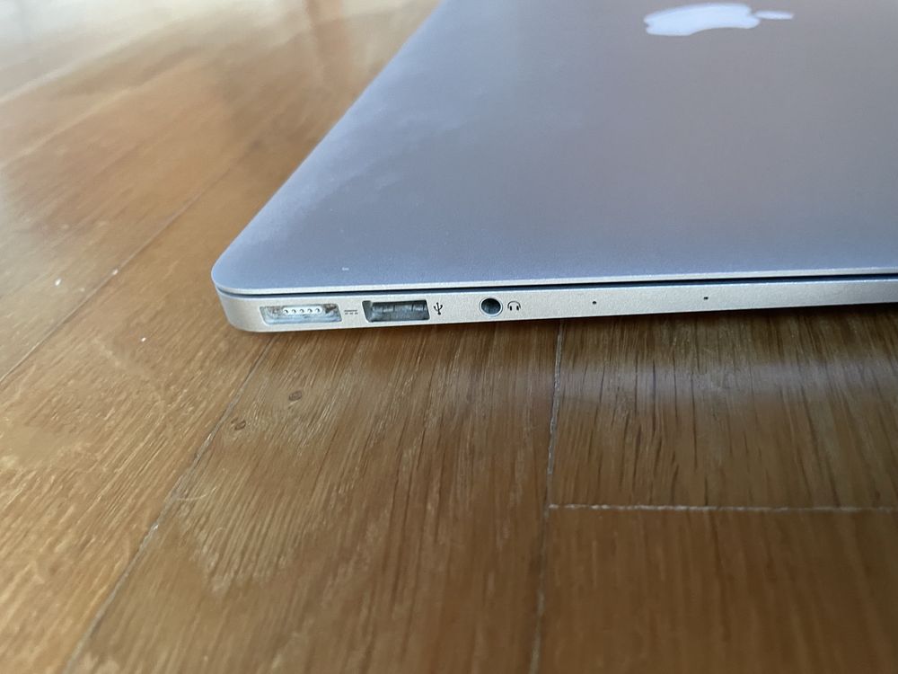 MacBook Air 2015 Early i iPad Pro 2 generacji(256GB pamięci)
