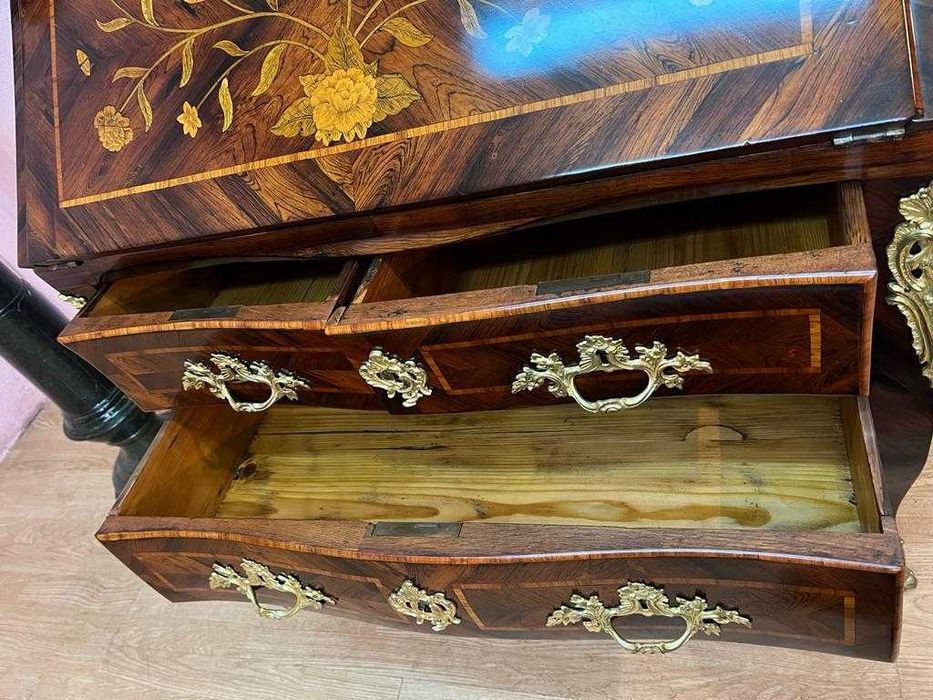 Sekretarzyk Ludwika XVI z przełomu wieku