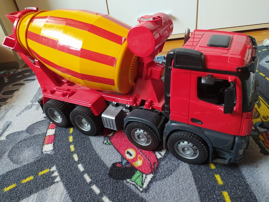 Betoniarka Man Bruder