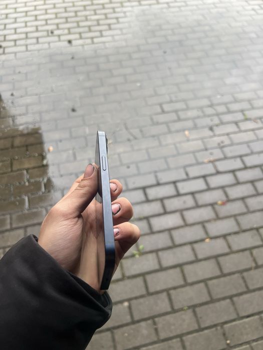 Iphone 13 92%baterii
